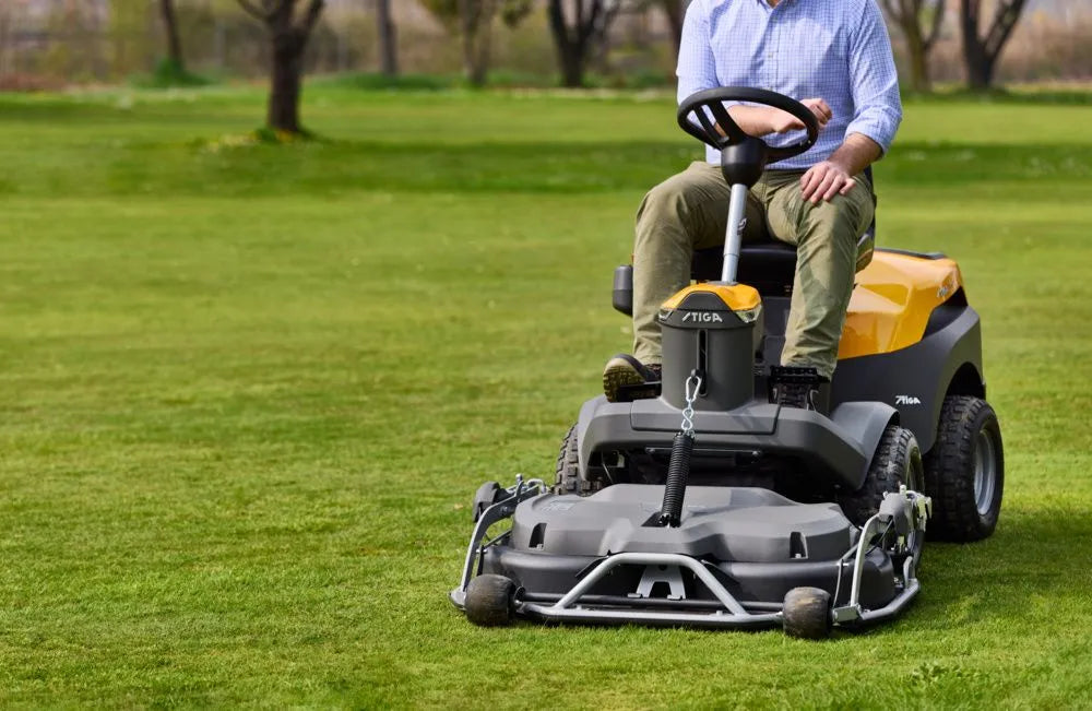 STIGA Park 500 WX Petrol Front Mower