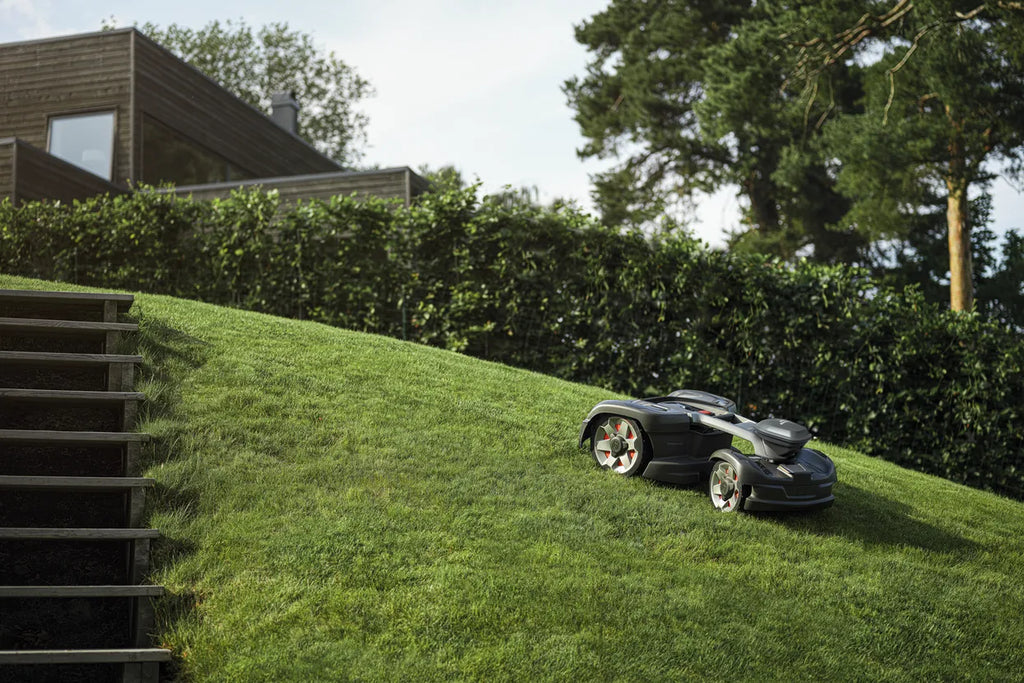 Husqvarna Automower 435X AWD NERA Robotic Lawn Mower
