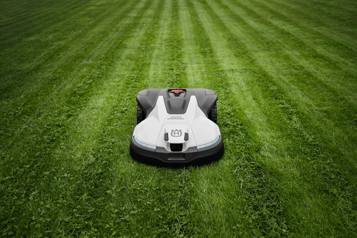 Husqvarna Automower 450V NERA Robotic Lawn Mower